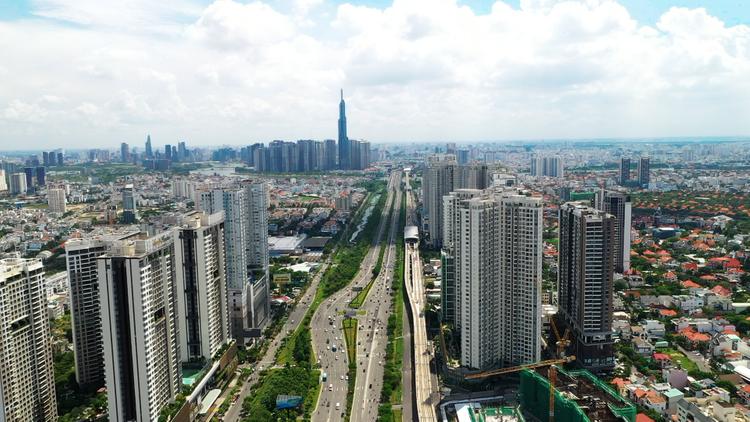 Quan-2.00_02_44_18.Still016 Quan-2.00_02_44_18.Still016